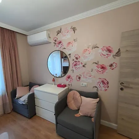 شقة لوكس مطلة على البحر مباشرة و تقع في مركز مدينة يلوا و قريبة من المطاعم و المقاهي With Direct Sea View Full Sea View Yalova Center, Close To Markets, Restaurants, Cafes And Children's Play Area *