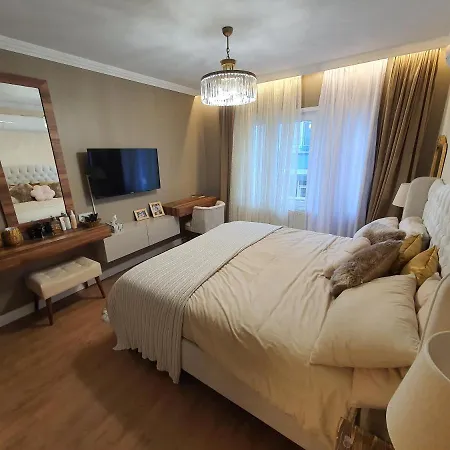 شقة لوكس مطلة على البحر مباشرة و تقع في مركز مدينة يلوا و قريبة من المطاعم و المقاهي With Direct Sea View Full Sea View Yalova Center, Close To Markets, Restaurants, Cafes And Children's Play Area * Yalova (Yalova)
